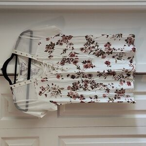 White Floral V Neck T-Shirt